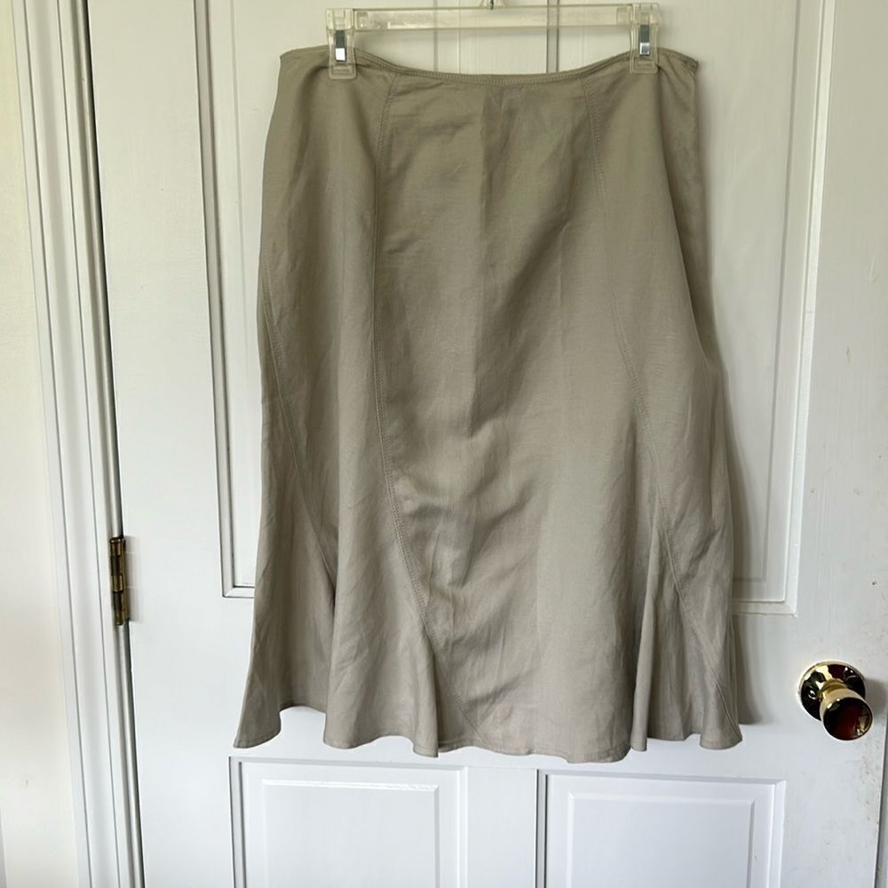J.H. COLLECTABLES PETITE FLARED LINEN SKIRT
